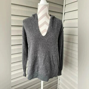 Lusso 100% Cashmere Women’s Hooded V-Neck Sweater, Charcoal/Gray Sz M